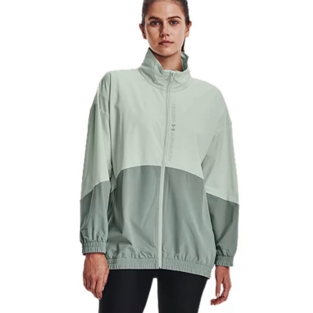 Under Armour Windbreaker